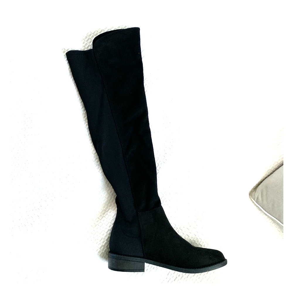 BNIB black boots